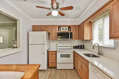 29 Blake Circle, Brick, NJ 08724 - Photo 12