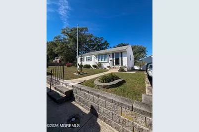 95 Liberty Place, Hazlet Township, NJ 07734 - Photo 4