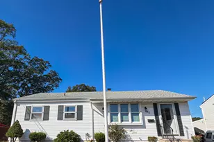 95 Liberty Pl, Hazlet Township, NJ 07734 - Photo 8