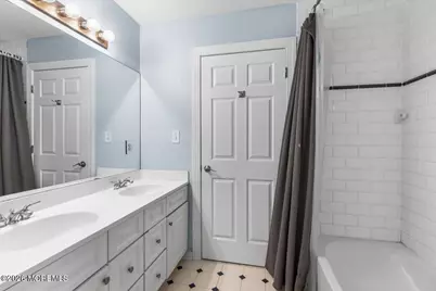 27 Fierro Avenue, Matawan, NJ 07747 - Photo 26