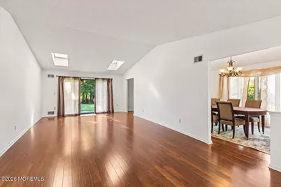 19 Hampton Drive, Marlboro Township, NJ 07746 - Photo 4
