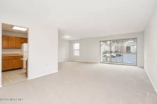29 Lindsey Cir, Old Bridge Township, NJ 08857 - Photo 8