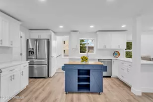 230 Hillcrest Ave, Laurence Harbor, NJ 08879 - Photo 14