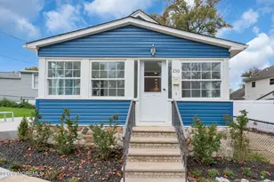 230 Hillcrest Ave, Laurence Harbor, NJ 08879 - Photo 1