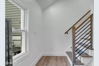 230 Hillcrest Avenue, Laurence Harbor, NJ 08879 - Photo 8