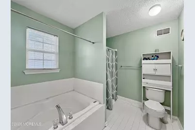 25 Bryce Canyon Road, Howell Township, NJ 07731 - Photo 10