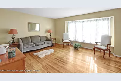 13 Roslyn Drive, Oakhurst, NJ 07755 - Photo 6