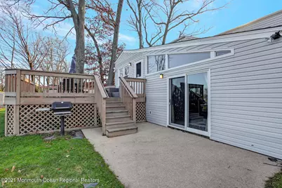 13 Roslyn Drive, Oakhurst, NJ 07755 - Photo 28
