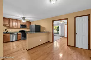 94 Heritage Ln, Hamburg, NJ 07419 - Photo 8