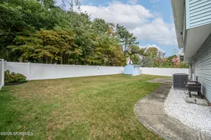 53 Danbury Rd, Tinton Falls, NJ 07753 - Photo 26