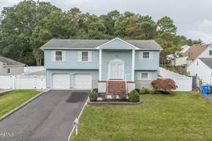 53 Danbury Rd, Tinton Falls, NJ 07753 - Photo 34