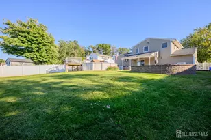 41 Wilson Dr, Fords, NJ 08863 - Photo 2