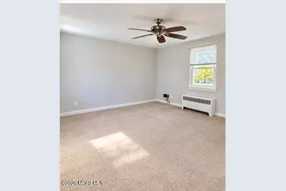 86 Manor Drive #807, Red Bank, NJ 07701 - Photo 6