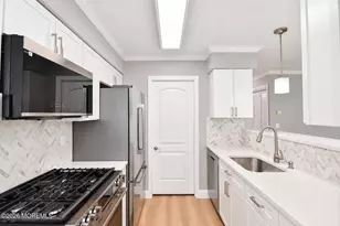 911 Waters Edge Dr, Toms River Township, NJ 08753 - Photo 16