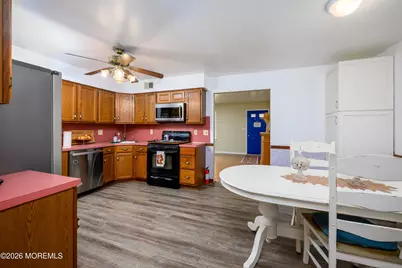 180 Gunwale Road, Manahawkin, NJ 08050 - Photo 10