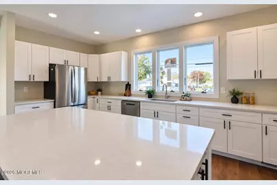 29 Carter Avenue, Middletown, NJ 07748 - Photo 16