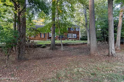33 Ramsey Road, Middletown, NJ 07748 - Photo 2