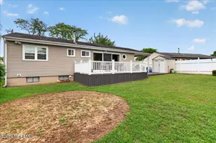 11 Brown Ct, Sayreville, NJ 08859 - Photo 26