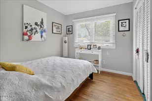 11 Brown Ct, Sayreville, NJ 08859 - Photo 12