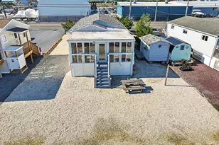921 S Green St, Tuckerton, NJ 08087 - Photo 32