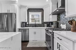 62 Wind Jammer Ct, Bayville, NJ 08721 - Photo 8