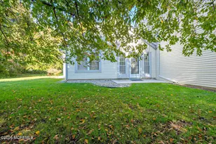 81 Poplar Pl, Freehold, NJ 07728 - Photo 14
