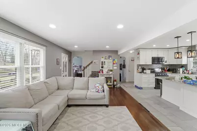 14 Juniper Avenue, Manalapan Township, NJ 07726 - Photo 4