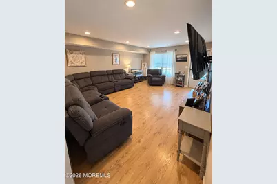 428 Morningside Avenue, Union Beach, NJ 07735 - Photo 4