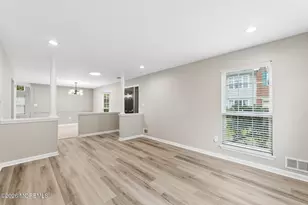 24 Painted Wagon Rd, Holmdel, NJ 07733 - Photo 6