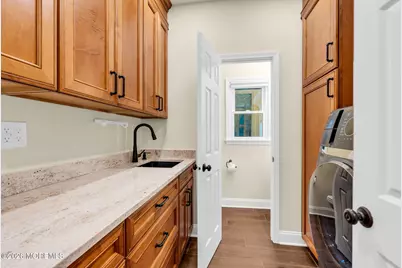 4 Wright Court, Millstone Township, NJ 08510 - Photo 22