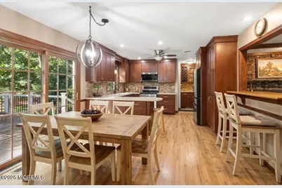 5 Point O Woods Road, Middletown, NJ 07748 - Photo 14