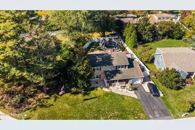 19 Ambler Lane, Aberdeen Township, NJ 07747 - Photo 4