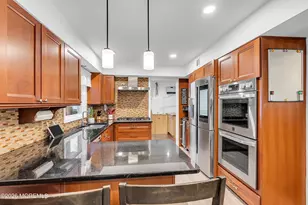 19 Ambler Ln, Aberdeen Township, NJ 07747 - Photo 18