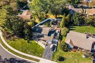 19 Ambler Ln, Aberdeen Township, NJ 07747 - Photo 56