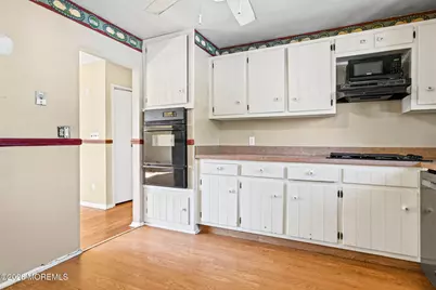 313 Campbell Avenue, Neptune Township, NJ 07753 - Photo 8