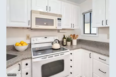 154 Cross Slope Court #G, Manalapan Township, NJ 07726 - Photo 6