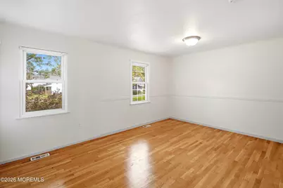 56 Kingsley Way, Freehold, NJ 07728 - Photo 28