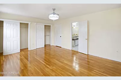 56 Kingsley Way, Freehold, NJ 07728 - Photo 24