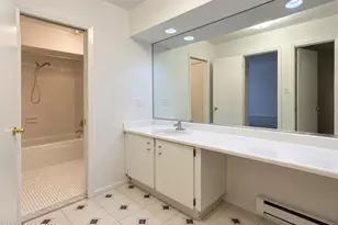 121 Lexington Ct, Red Bank, NJ 07701 - Photo 18