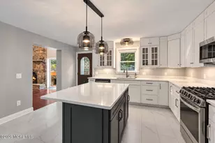 28 Grand Tour, Highlands, NJ 07732 - Photo 8