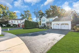 38 Hyer Ct, Aberdeen Township, NJ 07747 - Photo 6