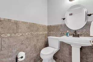 38 Hyer Ct, Aberdeen Township, NJ 07747 - Photo 40