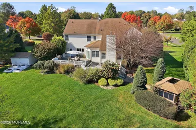 221 Verdant Court, Freehold, NJ 07728 - Photo 66