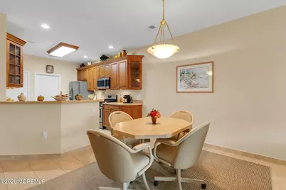 17 Greylawn Drive, Lakewood, NJ 08701 - Photo 12