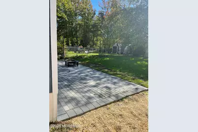 21 Forest Drive, Manalapan Township, NJ 07726 - Photo 10