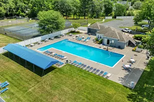 471 Hawthorne Pl, Morganville, NJ 07751 - Photo 38