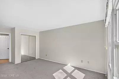 162 Gayle Court, Lakewood, NJ 08701 - Photo 16