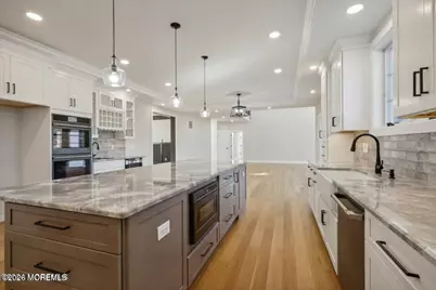 6 Hague Road, Freehold, NJ 07728 - Photo 4