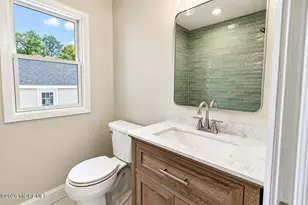 856 E Concourse, Keyport, NJ 07735 - Photo 16