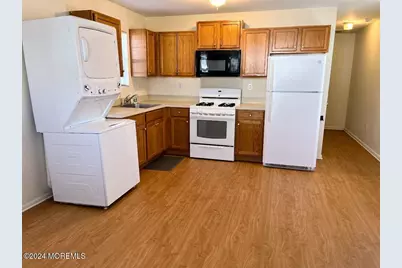 548 Clark Avenue, Union Beach, NJ 07735 - Photo 4